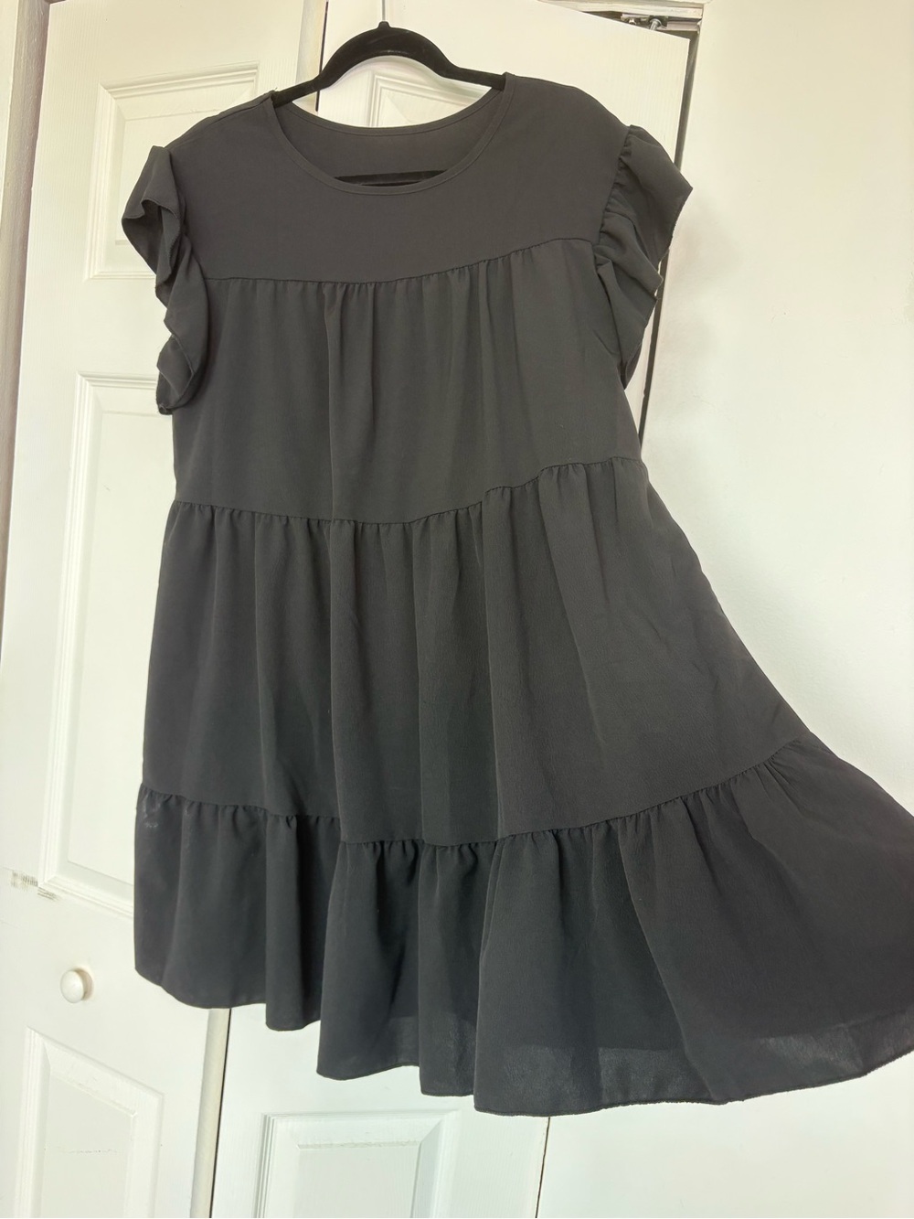 Tiered Midi Dress with Flutter Sleeves - Dark Gray